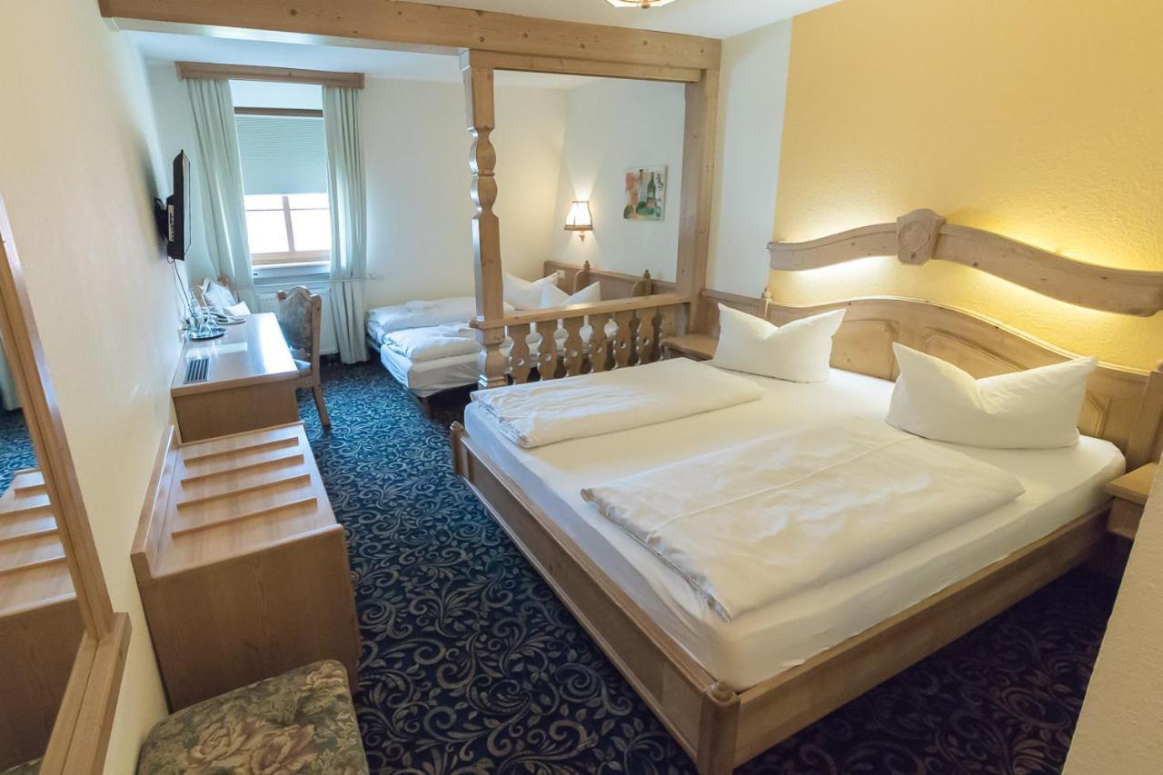 Hotel Loewen Randersacker Dış mekan fotoğraf
